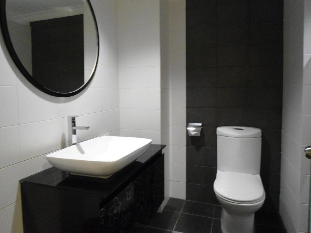 Regent Hotel Bintulu Buitenkant foto